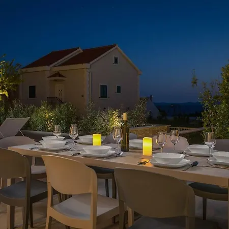 Luxury Duboka View Villa *